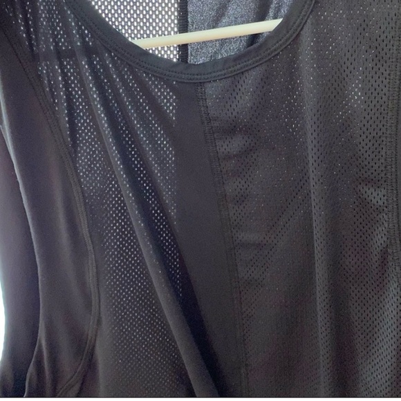 Alala Block Cutaway Mesh Athletic
Tank Top Black Loose Fit Womens Size
Small‎ - Picture 7 of 9